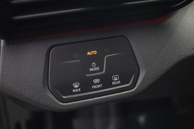 Used 2021 Volkswagen ID.4 Pro image 10