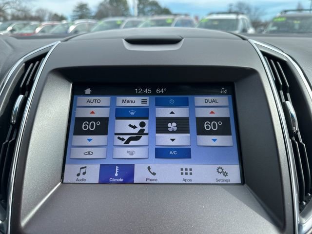 Used 2019 Ford Edge Titanium w/ Cold Weather Package image 32