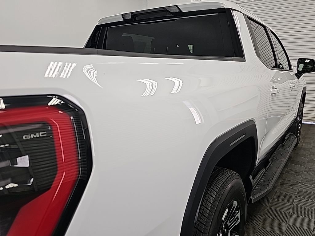 New 2026 GMC Sierra EV Elevation AWD/4WD image 9
