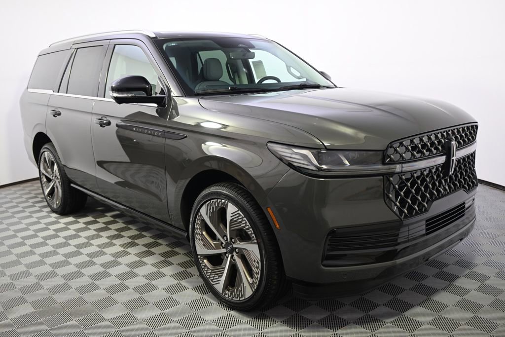 New 2026 Lincoln Navigator Black Label image 8