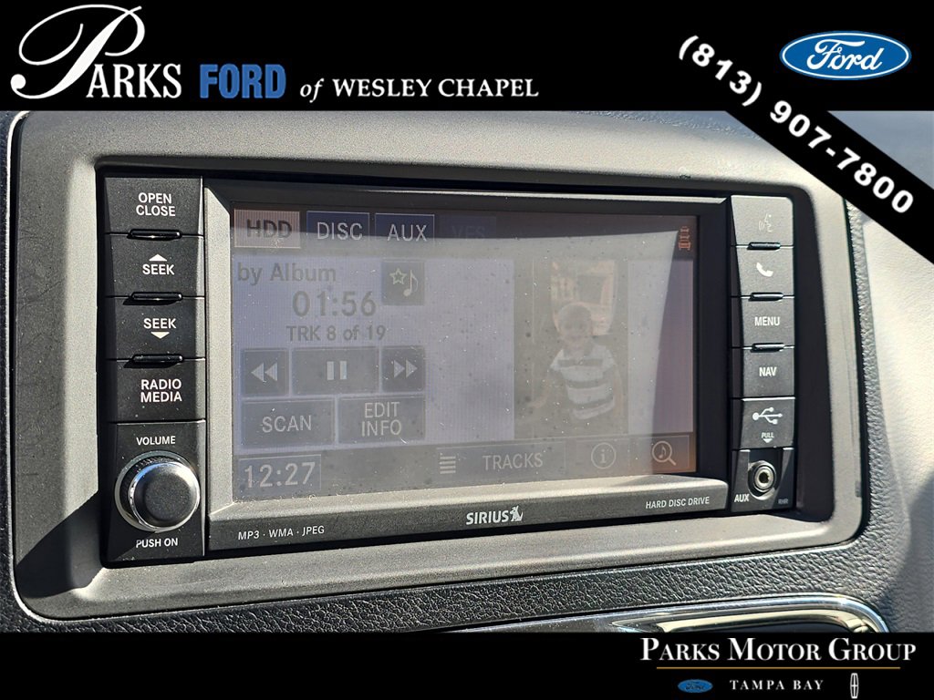 Used 2012 Chrysler Town & Country Touring-L w/ Premium Group image 21