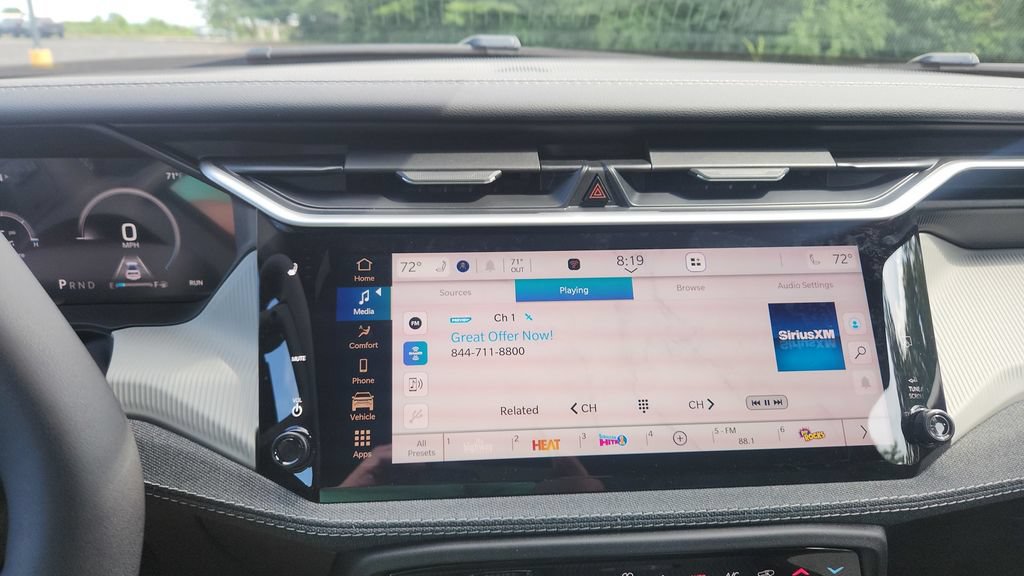 New 2026 Jeep Cherokee Laredo AWD/4WD image 20