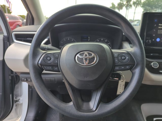 Used 2023 Toyota Corolla LE FWD image 13
