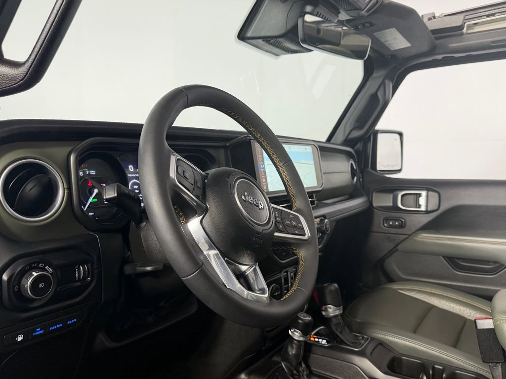 Used 2024 Jeep Wrangler High Altitude AWD/4WD image 23