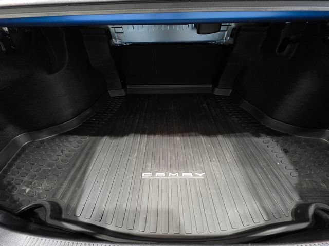 Used 2019 Toyota Camry LE image 22