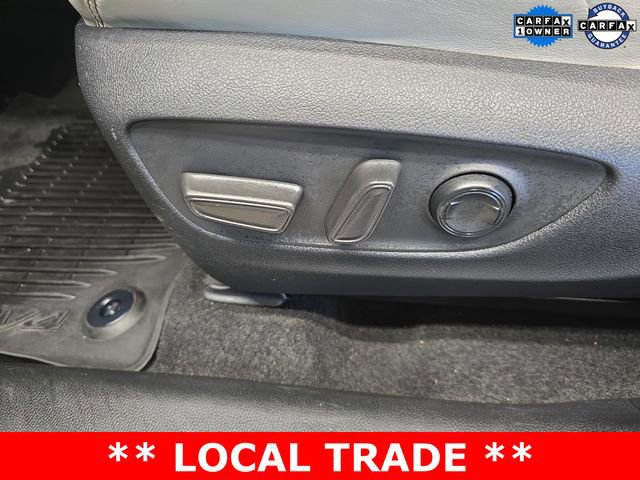 Used 2021 Toyota RAV4 XLE Premium image 27