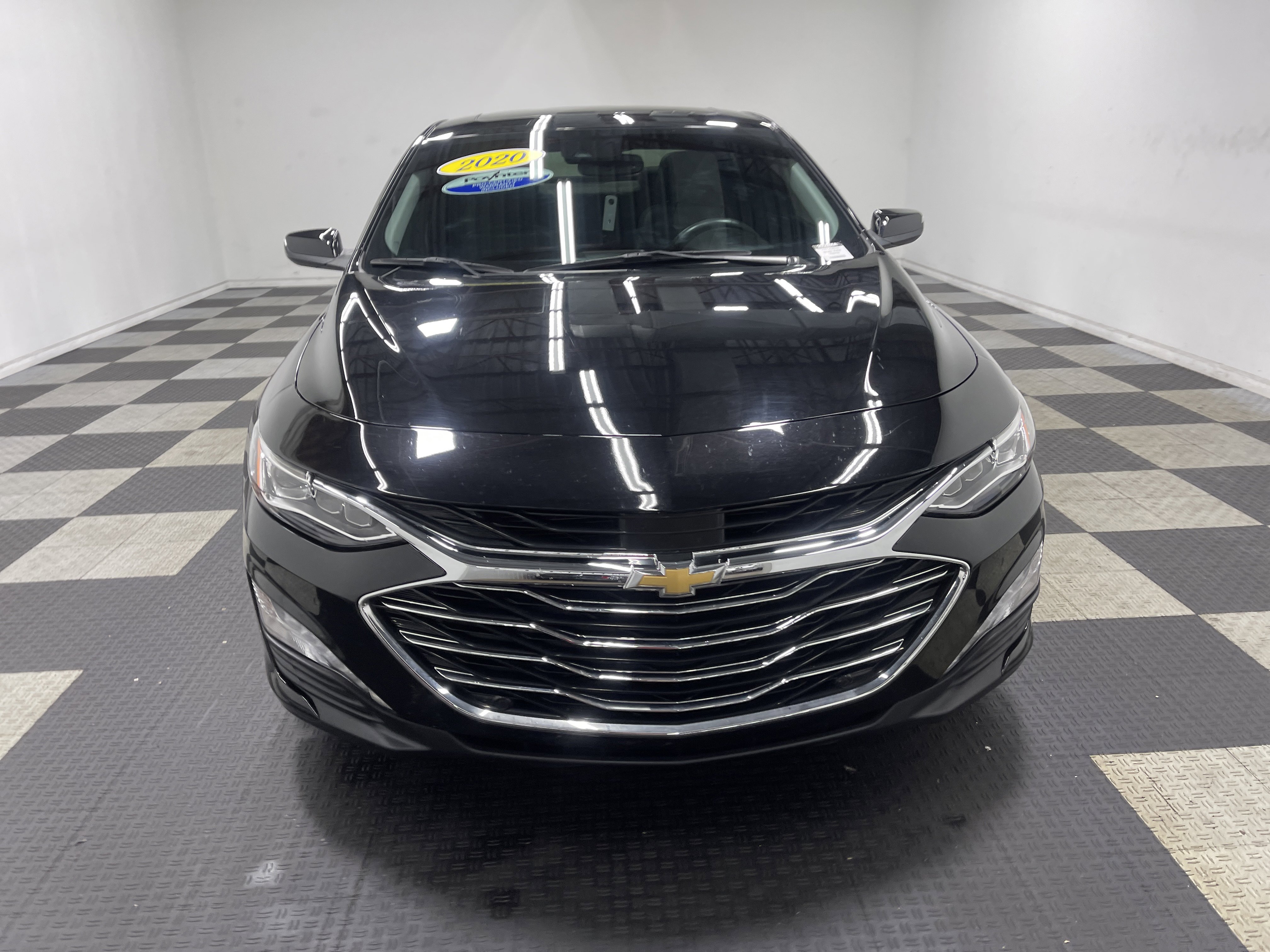 Used 2020 Chevrolet Malibu Premier FWD image 7