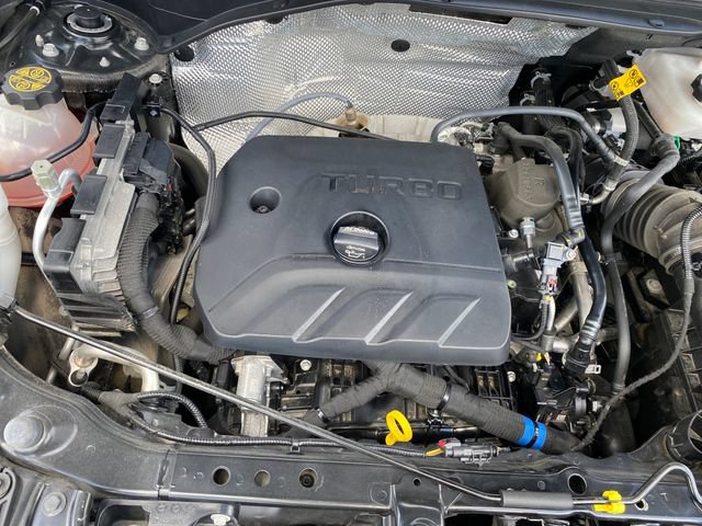 Certified 2025 Buick Encore GX Sport Touring w/ Advanced Technology Package FWD image 21