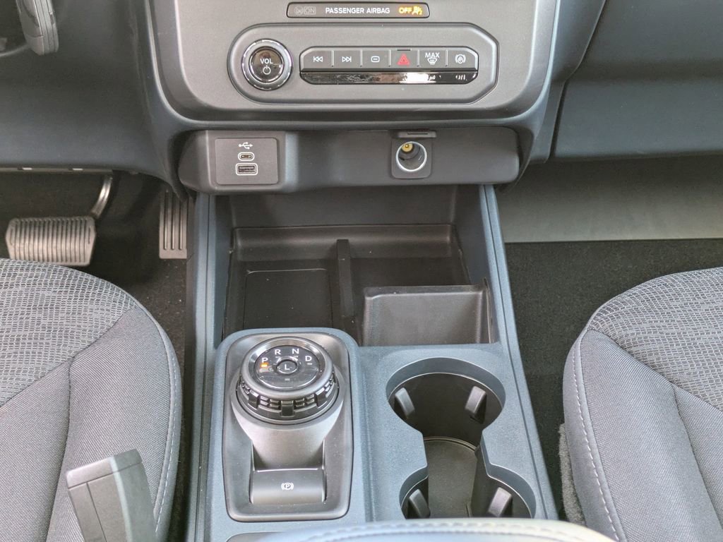 New 2025 Ford Maverick XL image 18