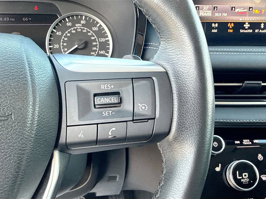 Used 2023 INFINITI QX60 Pure image 40