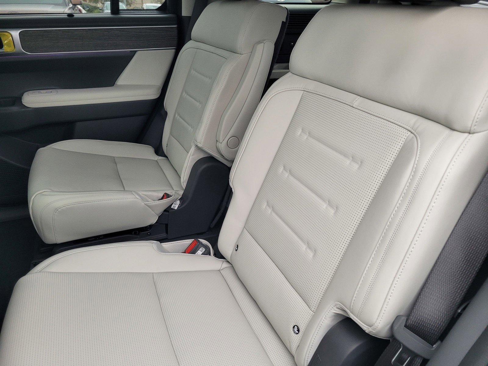 New 2026 Hyundai Santa Fe Calligraphy image 14