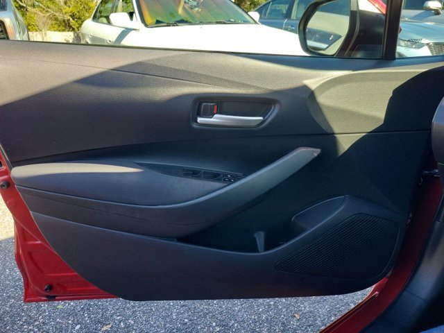 Used 2020 Toyota Corolla LE image 34