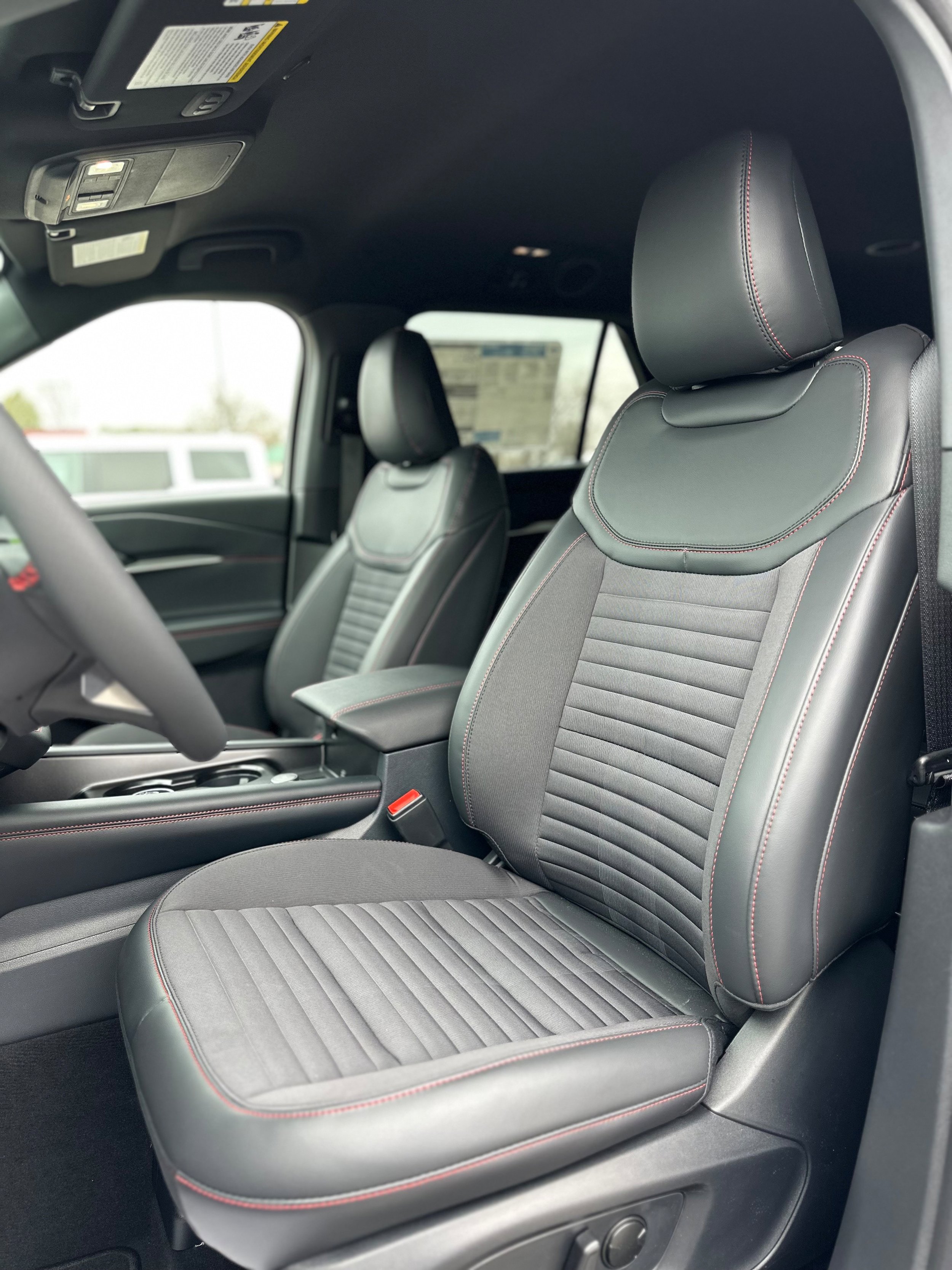 New 2026 Ford Explorer ST-Line AWD/4WD image 18