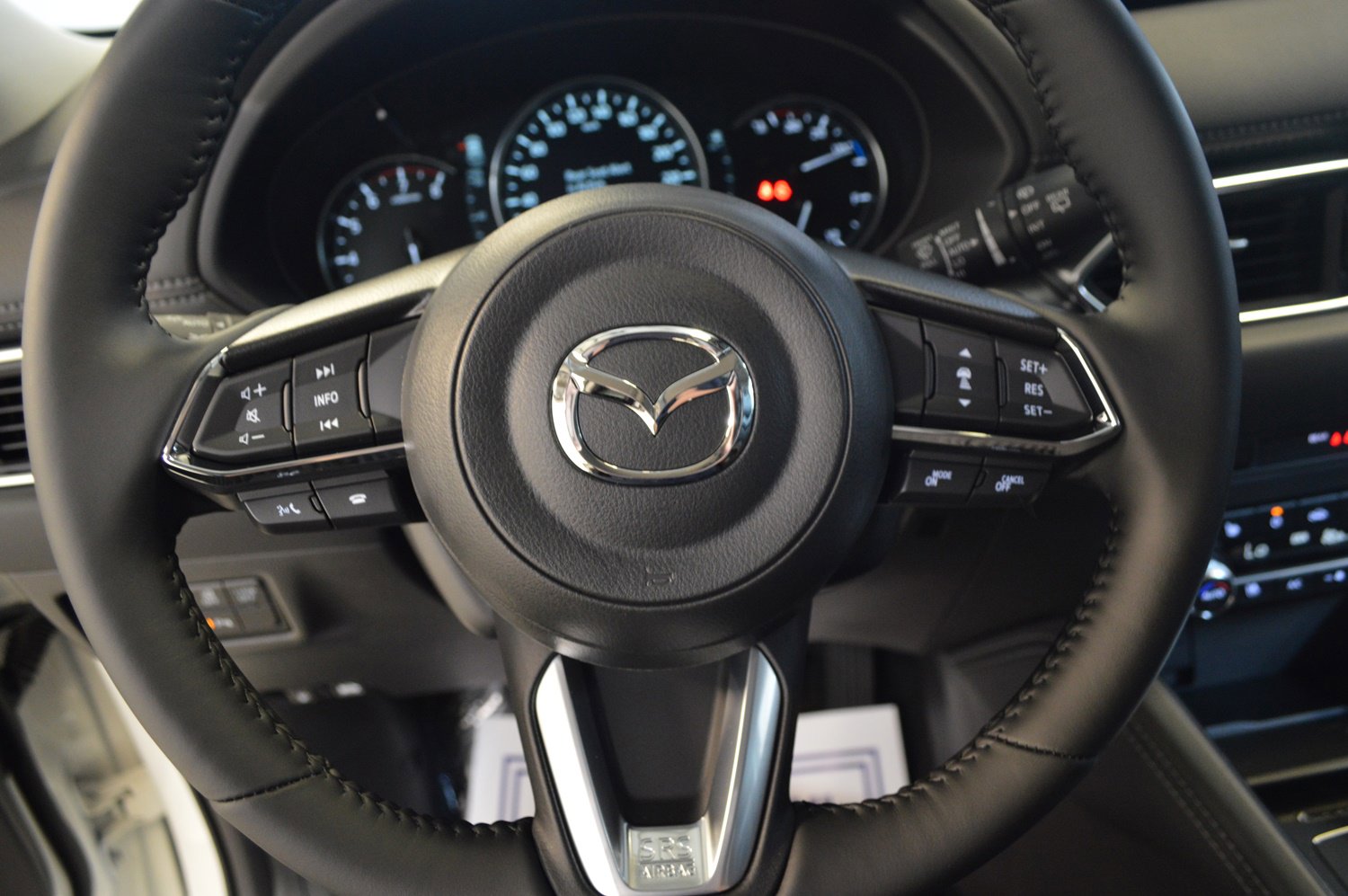 New 2025 MAZDA CX-5 AWD 2.5 S w/ Premium Plus Pkg image 18