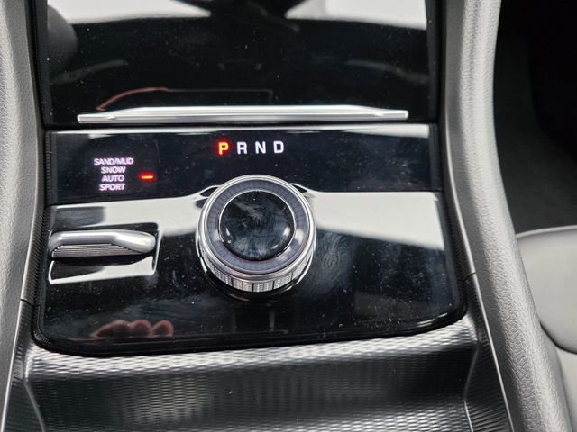 Used 2025 Jeep Grand Cherokee L Limited w/ Black Appearance Package image 21