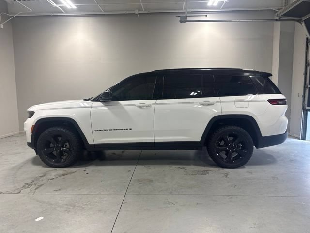 Used 2024 Jeep Grand Cherokee L Limited w/ Luxury Tech Group II RWD image 10