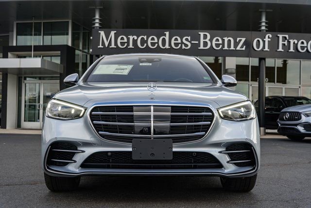 New 2026 Mercedes-Benz S 580 4MATIC Sedan image 2
