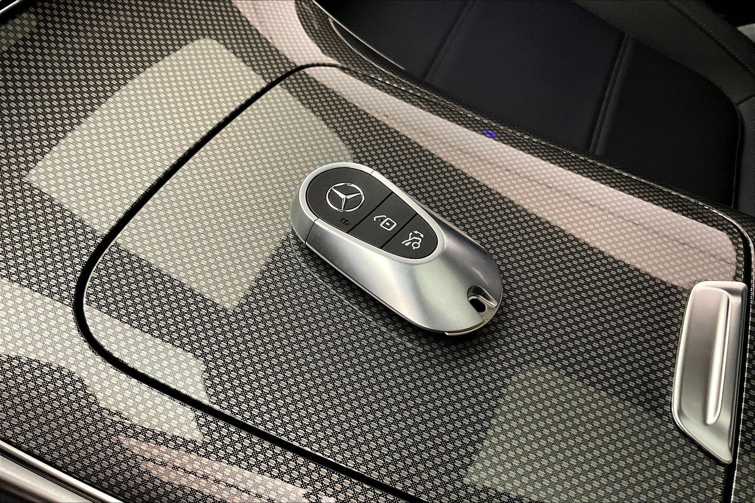 Certified 2025 Mercedes-Benz GLC 300 4MATIC image 35