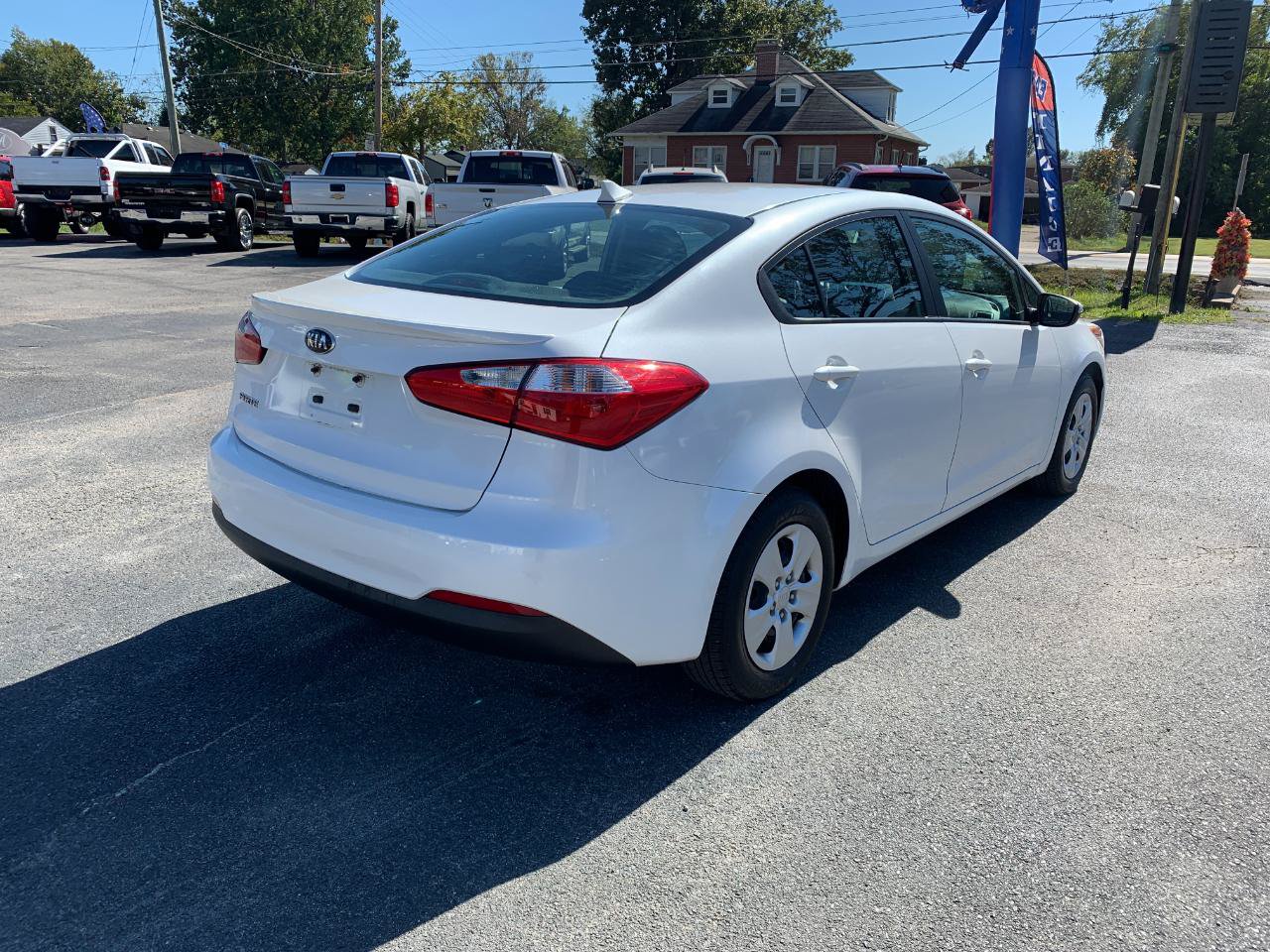 Used 2015 Kia Forte LX w/ Popular Package FWD image 5