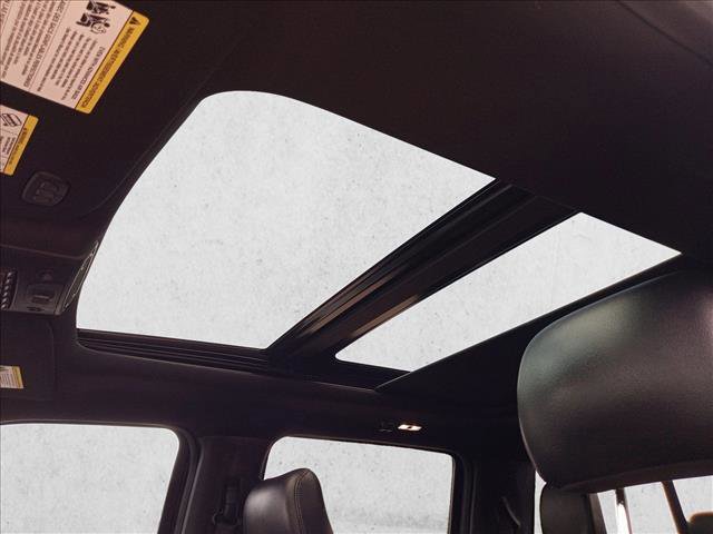 Used 2017 Ford F150 Raptor w/ Equipment Group 802A Luxury image 16