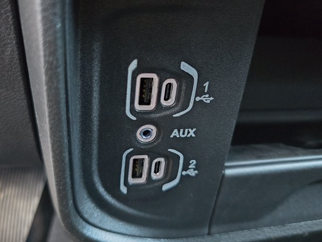 New 2027 RAM 3500 Big Horn AWD/4WD image 16