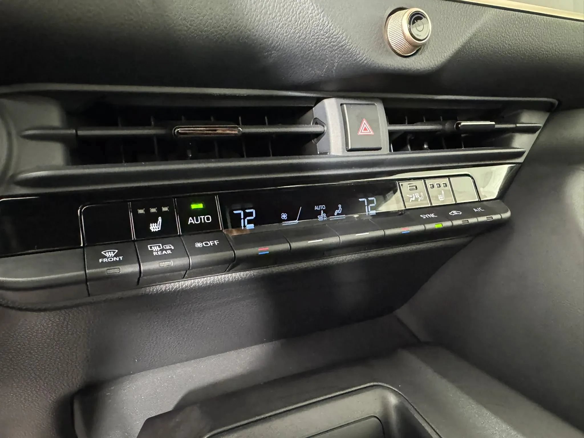 Used 2023 Toyota Crown AWD/4WD image 21