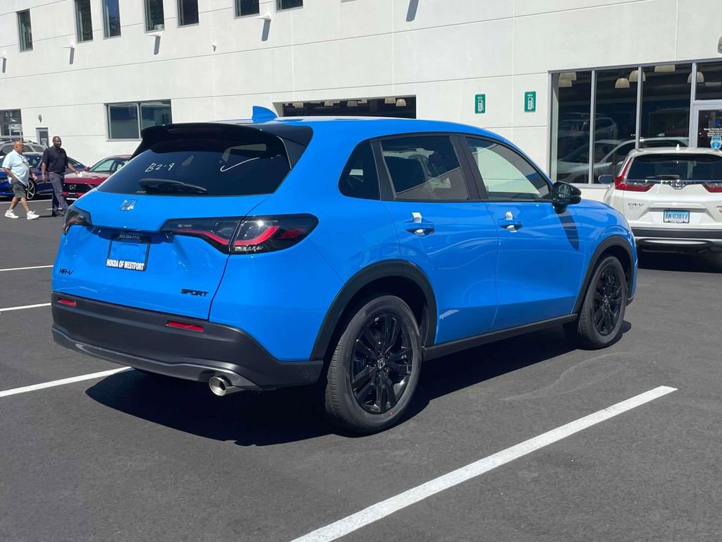 New 2026 Honda HR-V Sport image 5