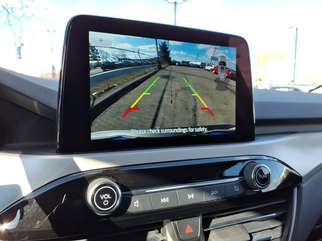 Certified 2022 Ford Escape SEL image 20