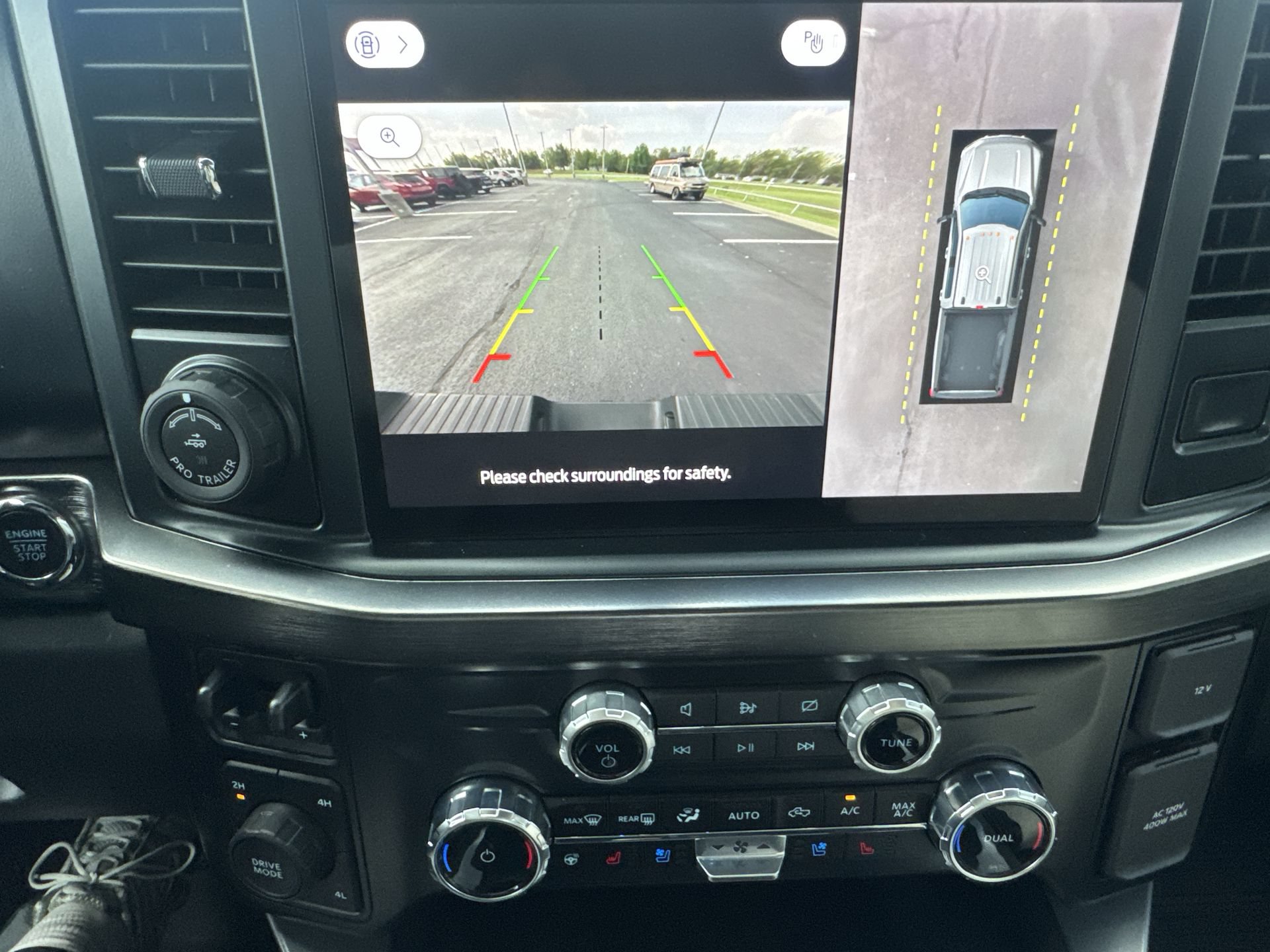 Used 2024 Ford F250 Lariat w/ Lariat Ultimate Package AWD/4WD image 17
