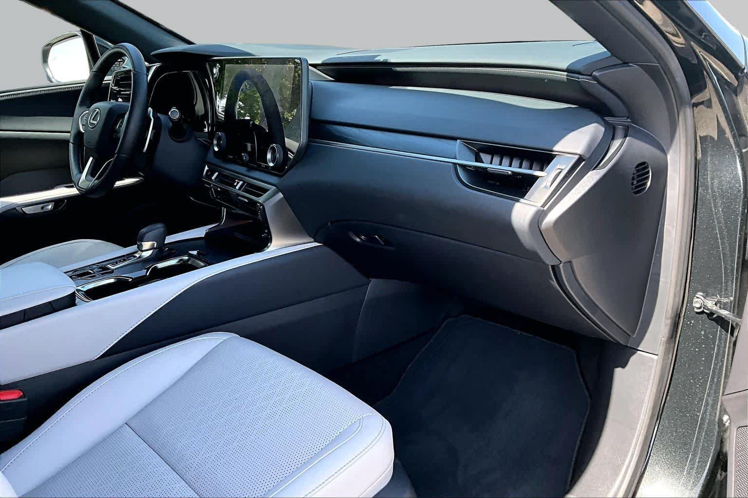 Used 2026 Lexus RX 350 Premium Plus w/ Accessory Package (Z1) FWD image 19