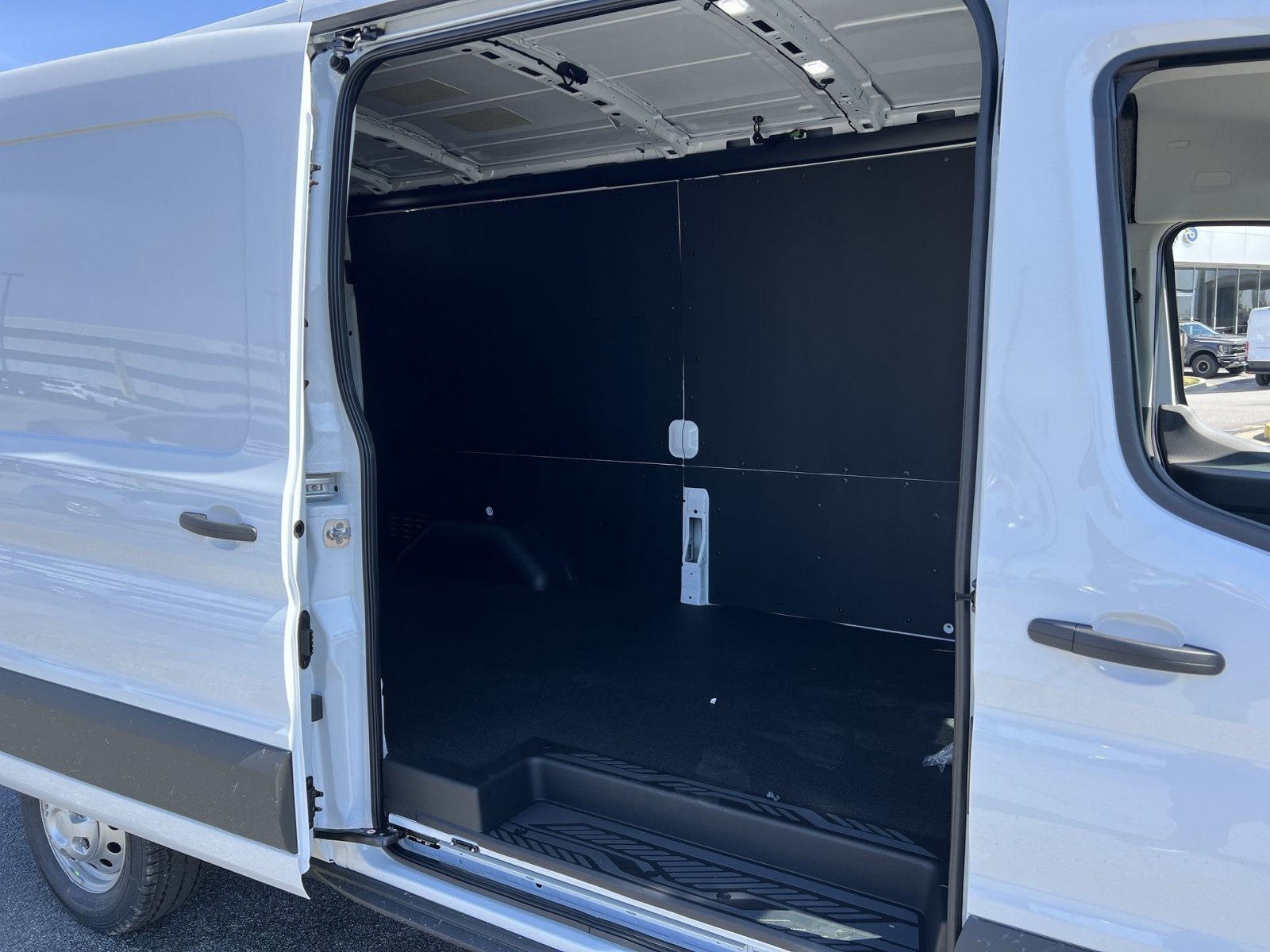 New 2026 Ford Transit 250 148 Medium Roof w/ Load Area Protection Package RWD image 29