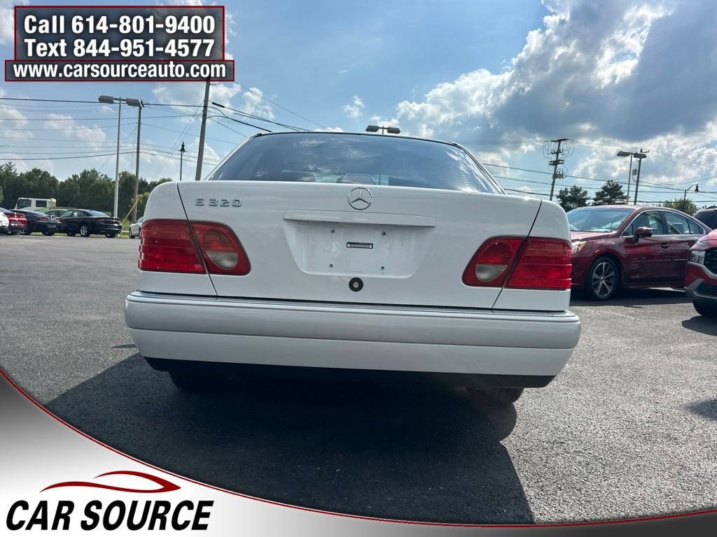 Used 1996 Mercedes-Benz E 320 Sedan image 6