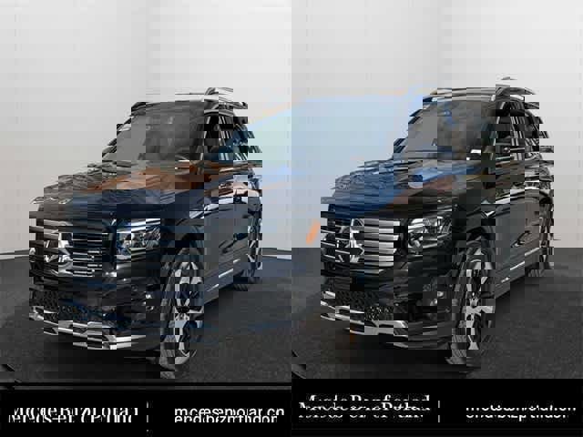 Certified 2025 Mercedes-Benz GLB 250 4MATIC image 9