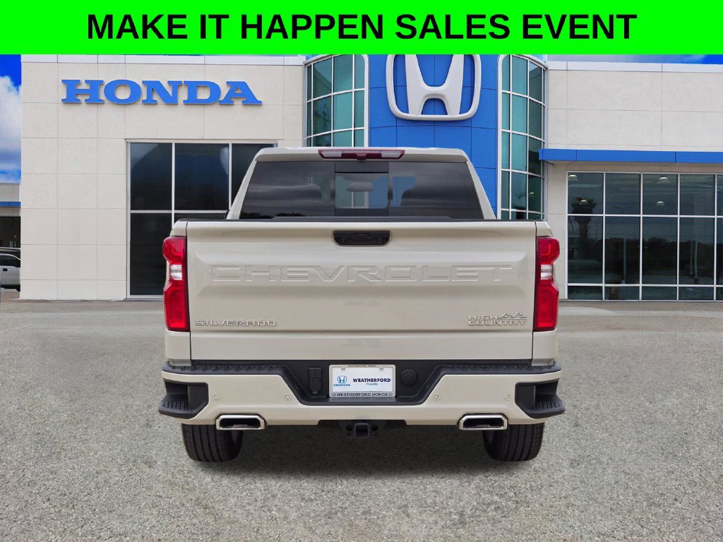 Used 2026 Chevrolet Silverado 1500 High Country AWD/4WD image 4