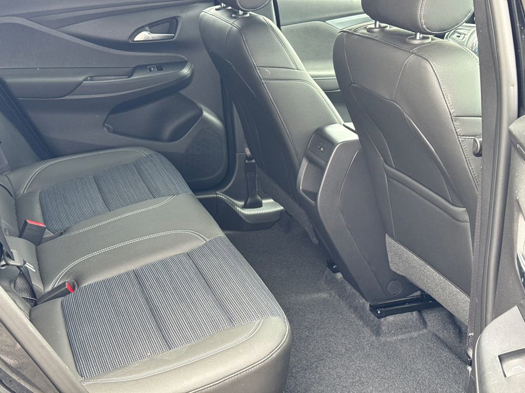 Used 2025 Buick Envista Preferred w/ Convenience II Package FWD image 15