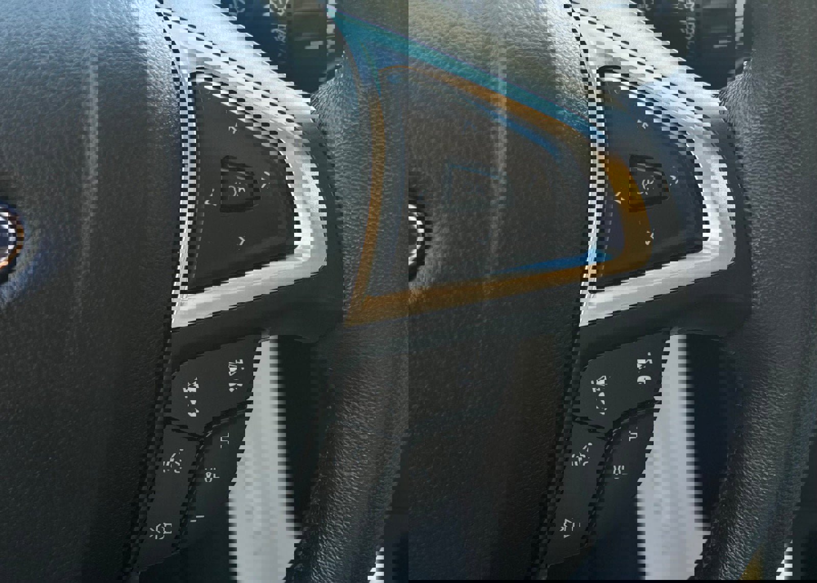 Certified 2022 Ford Edge Titanium w/ Equipment Group 301A image 35