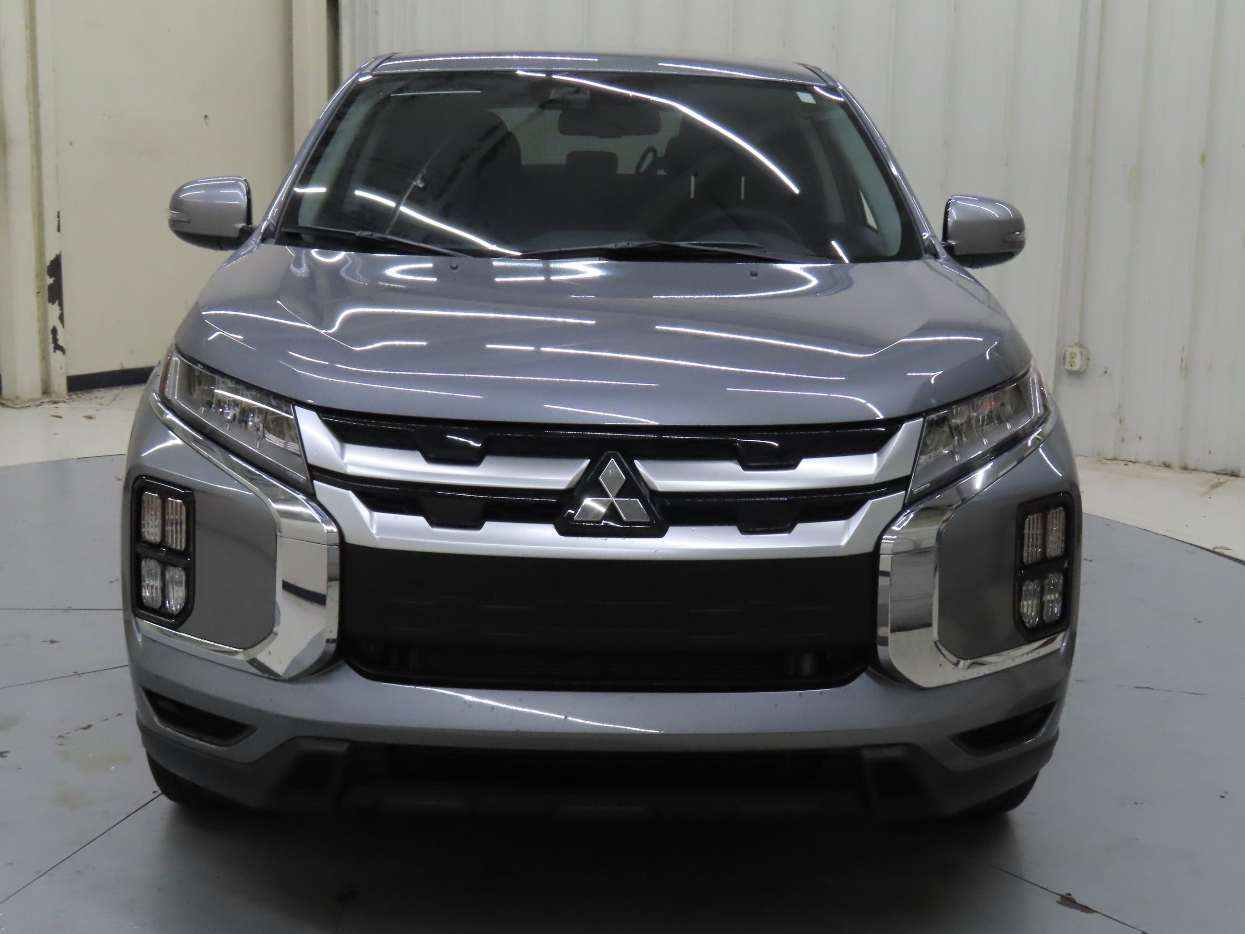New 2025 Mitsubishi Outlander Sport SE image 8