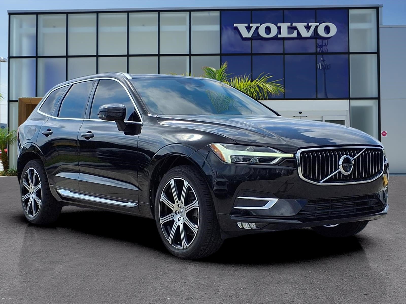 Used 2021 Volvo XC60 T5 Inscription w/ Advanced Package