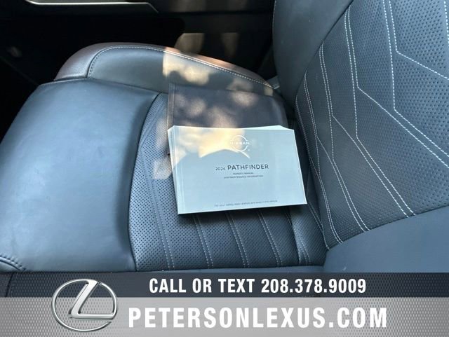 Used 2024 Nissan Pathfinder Platinum w/ Cargo Package AWD/4WD image 30