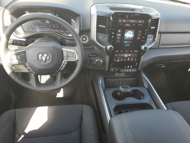 New 2026 RAM 1500 Big Horn AWD/4WD image 12