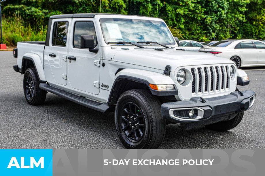 Used 2023 Jeep Gladiator Overland AWD/4WD image 3