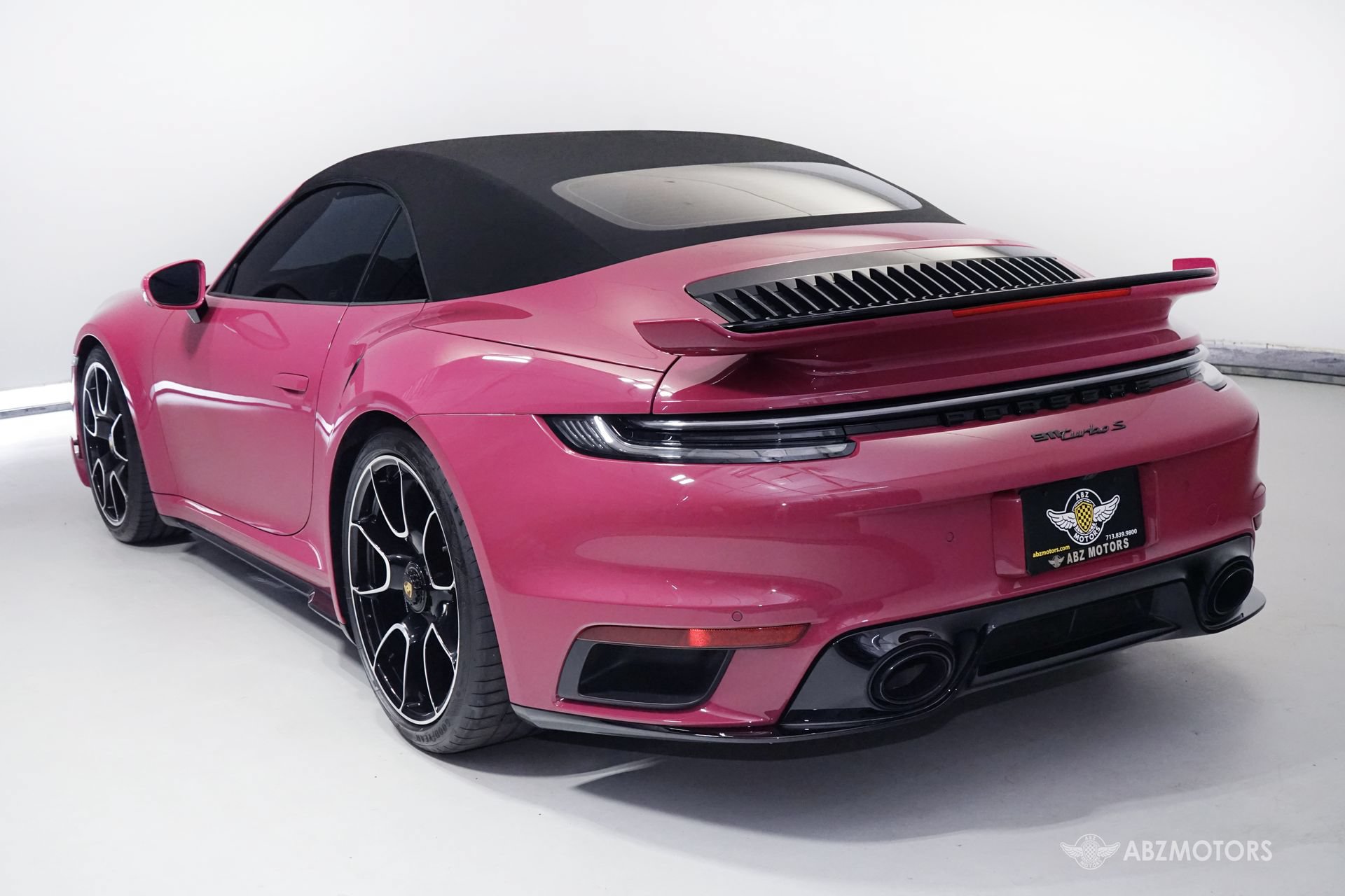 Used 2024 Porsche 911 Turbo S AWD/4WD image 6