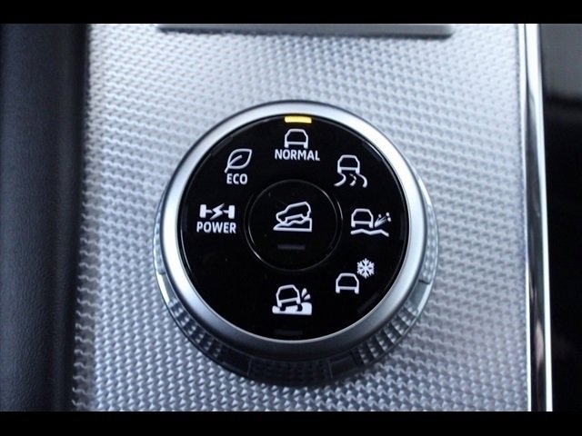 Used 2023 Mitsubishi Outlander SEL image 32