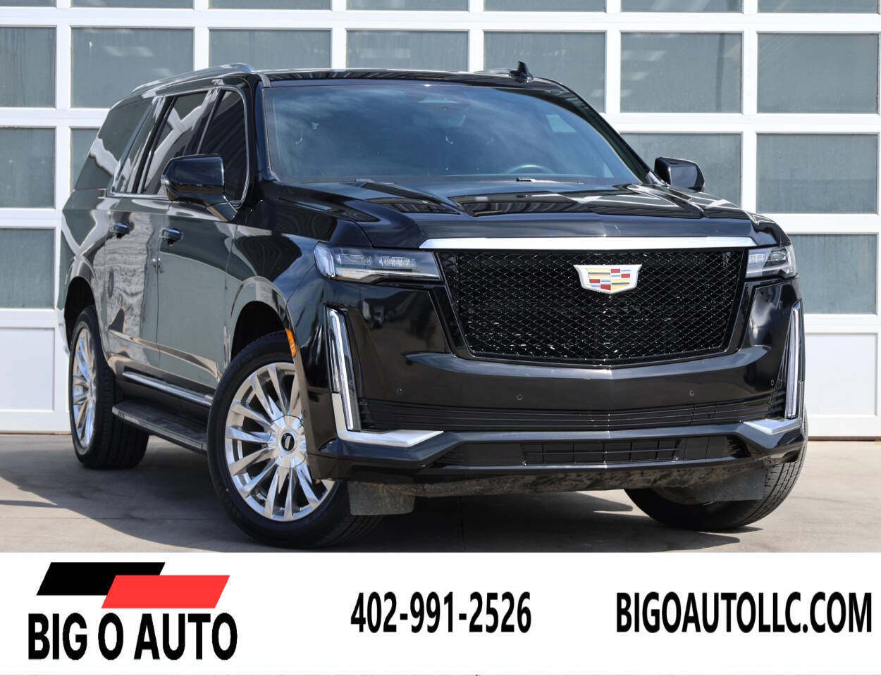 Used 2023 Cadillac Escalade ESV Premium Luxury AWD/4WD image 1
