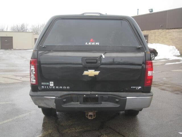 Used 2010 Chevrolet Silverado 1500 LT image 6