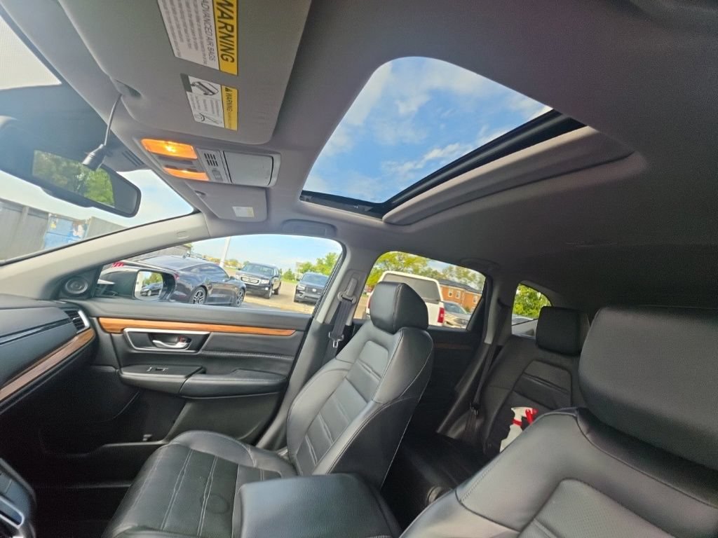 Used 2019 Honda CR-V Touring image 14