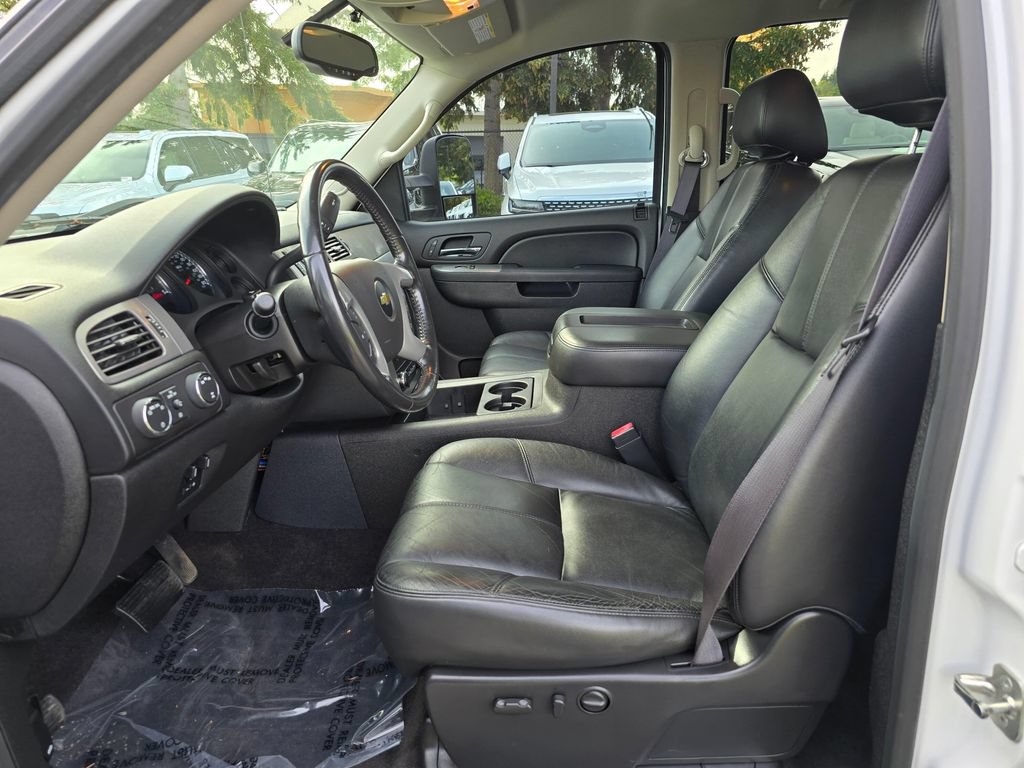 Used 2012 Chevrolet Silverado 2500 LTZ w/ LTZ Plus Package AWD/4WD image 20