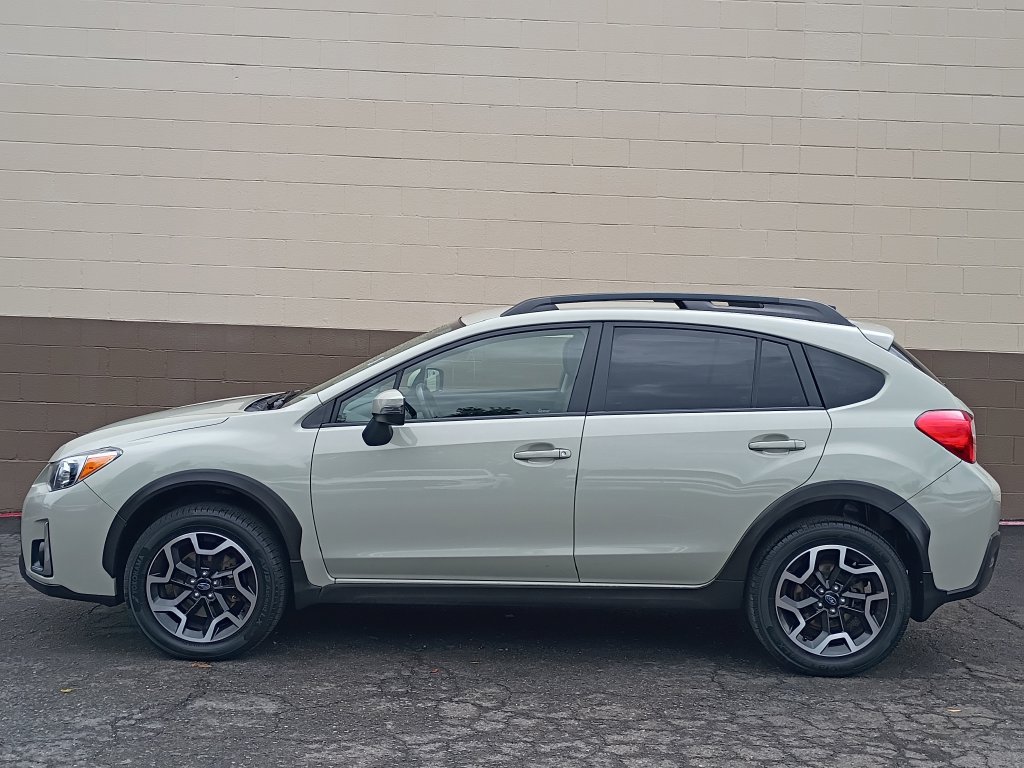 Used 2017 Subaru Crosstrek 2.0i Limited w/ Popular Package #2 AWD/4WD image 8