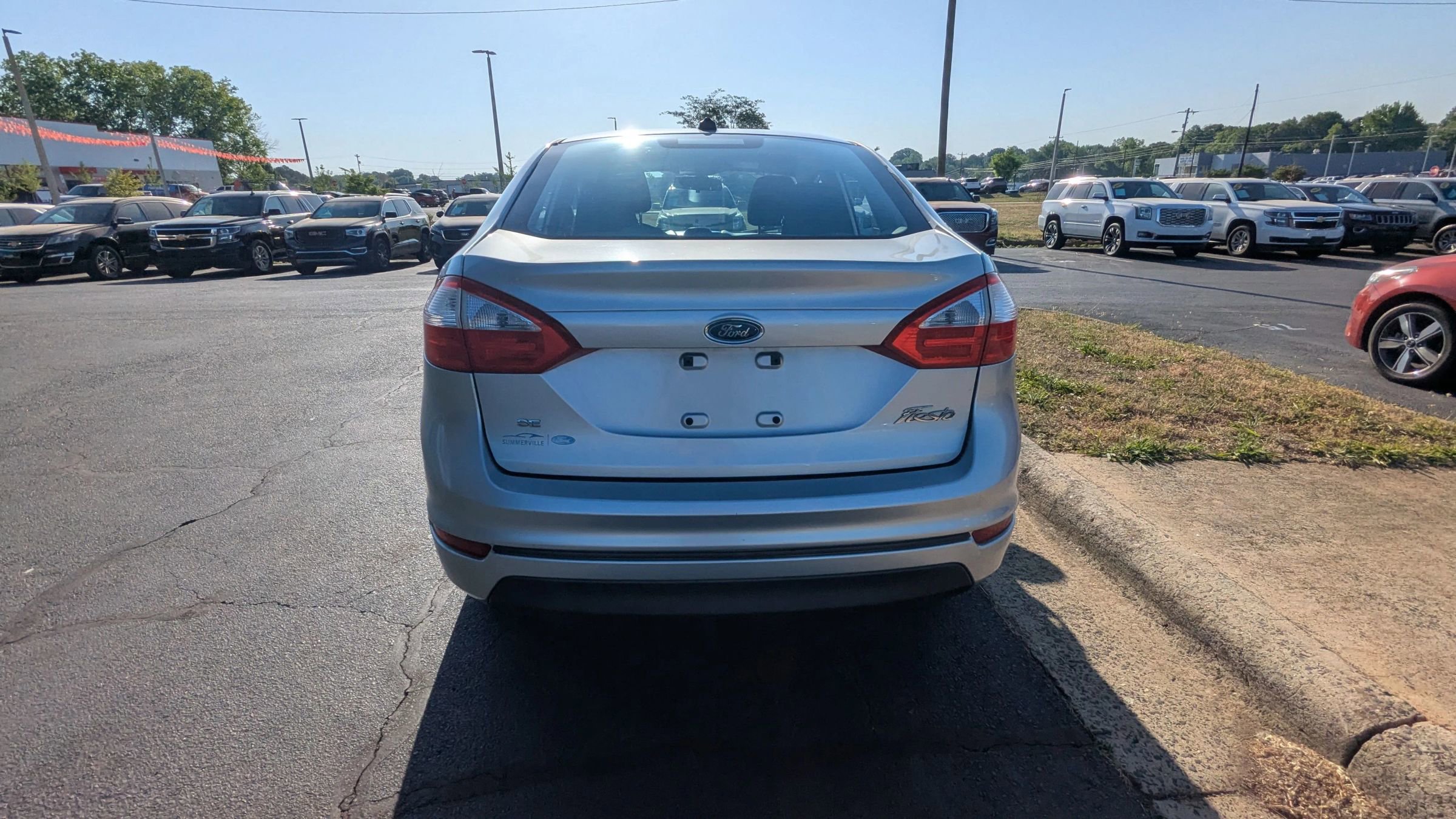 Used 2014 Ford Fiesta SE FWD image 6
