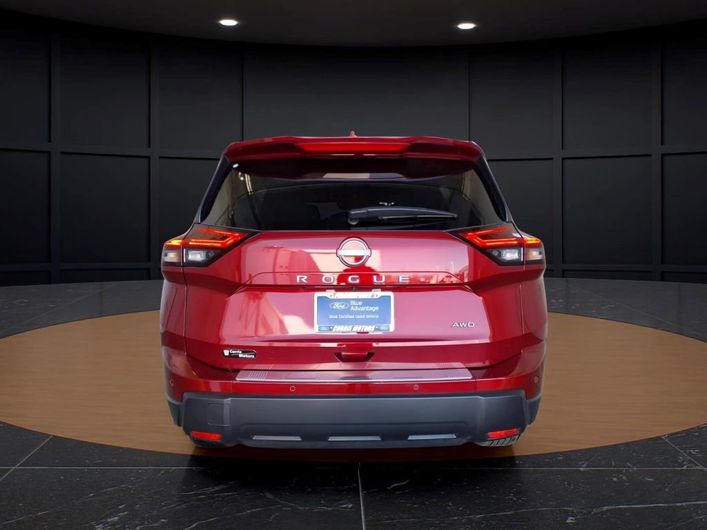 Used 2026 Nissan Rogue SV w/ Cold Weather Package AWD/4WD image 5